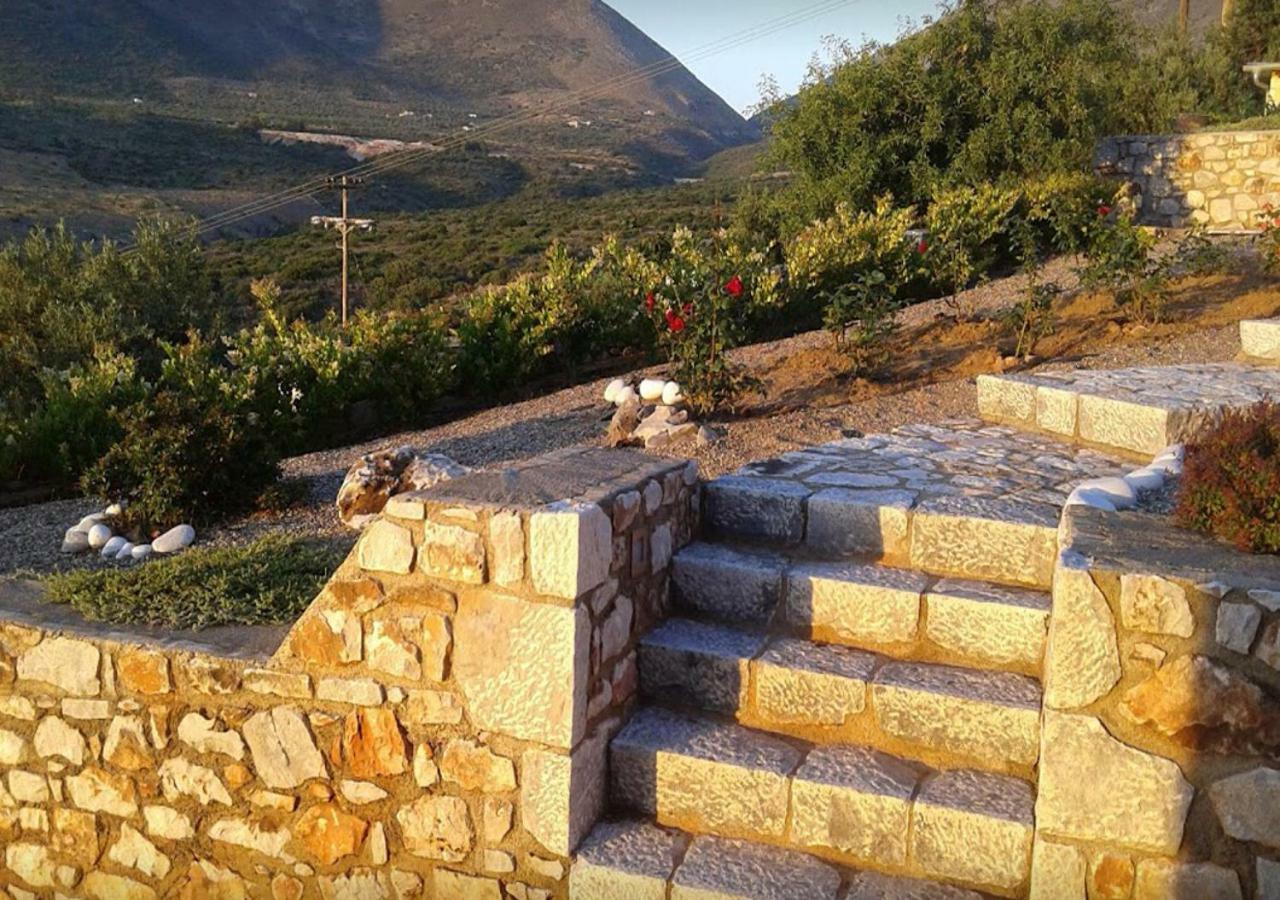 Focalion Castle Luxury Suites Pyrgos Dirou ภายนอก รูปภาพ