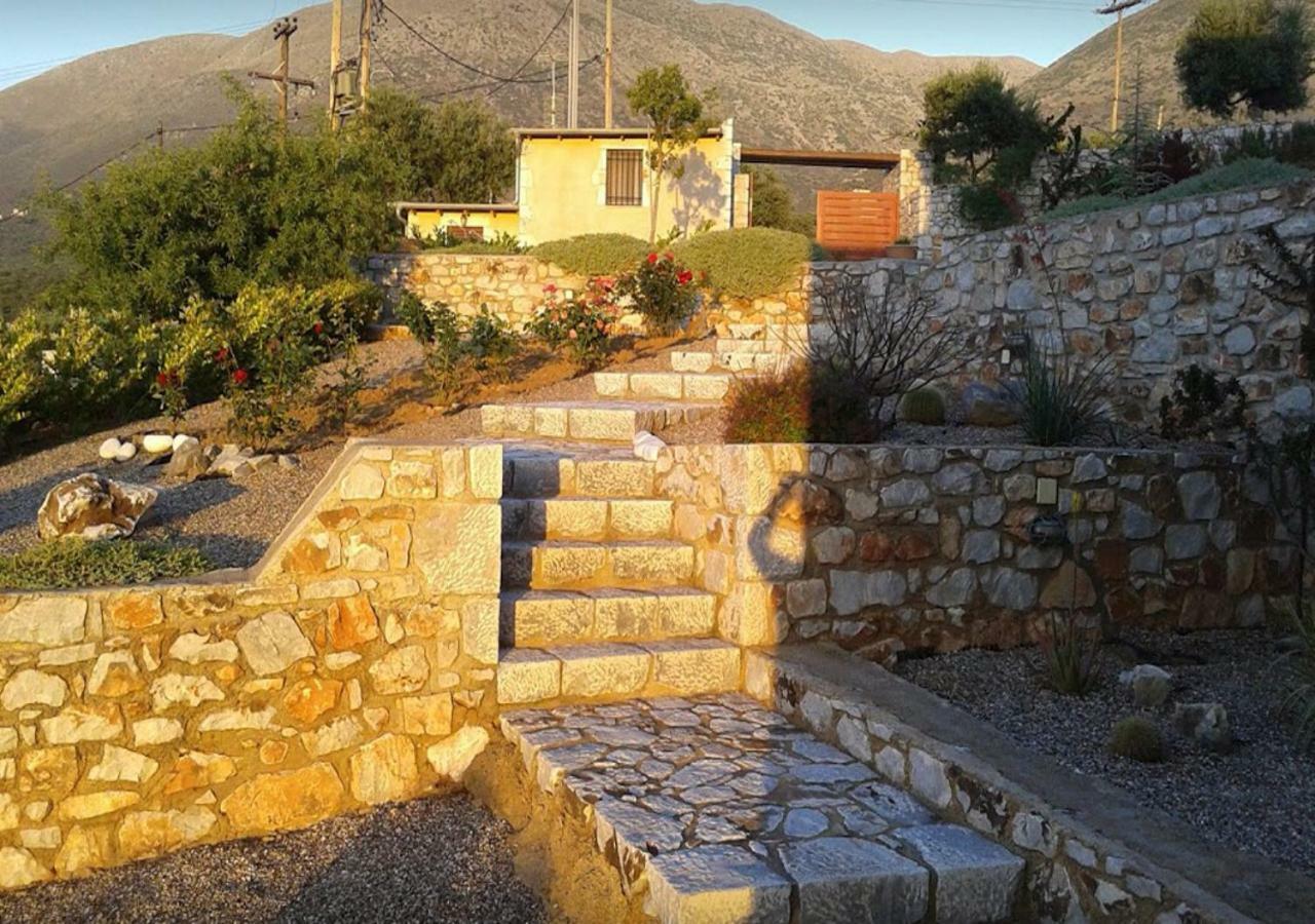 Focalion Castle Luxury Suites Pyrgos Dirou ภายนอก รูปภาพ