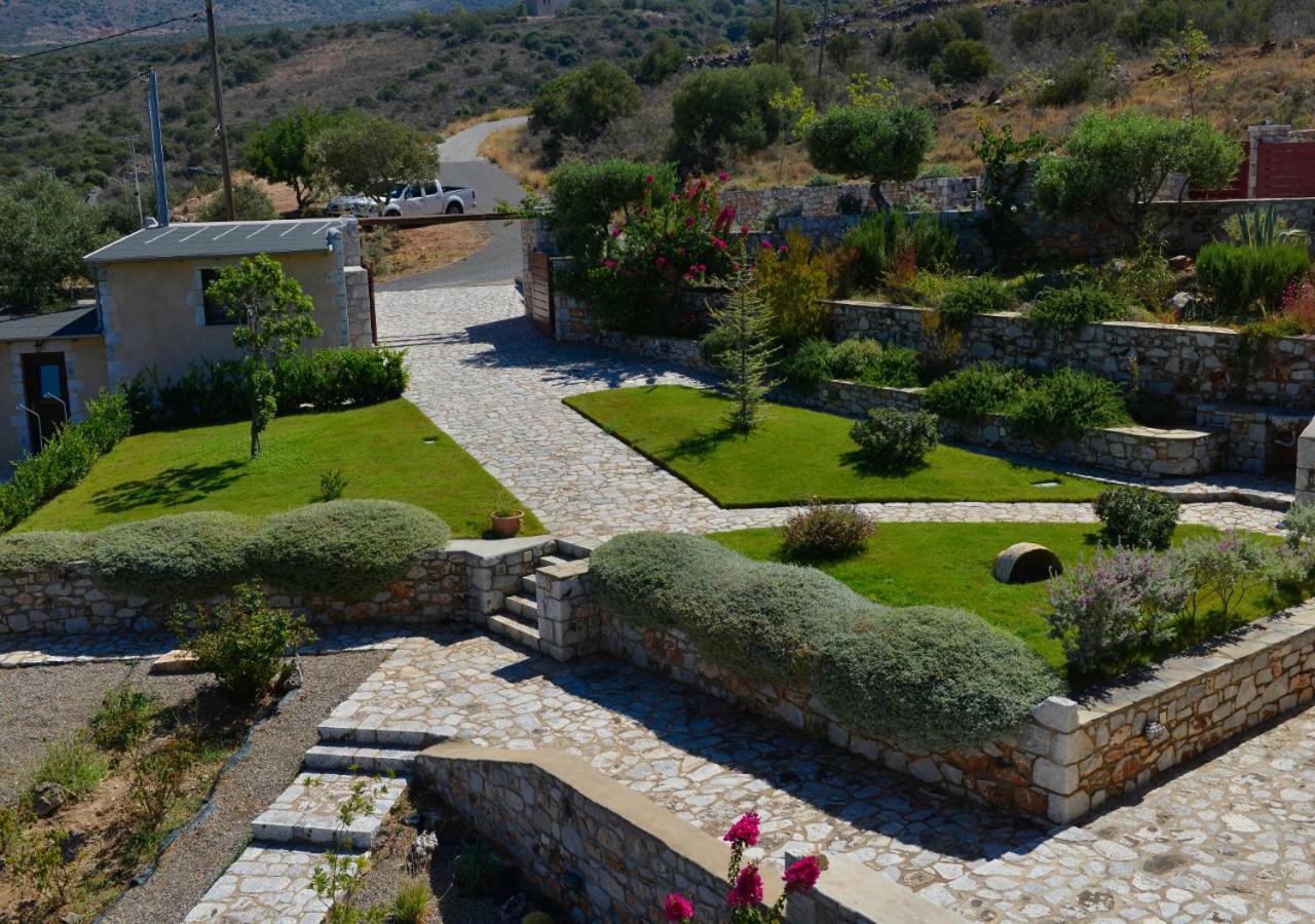 Focalion Castle Luxury Suites Pyrgos Dirou ภายนอก รูปภาพ